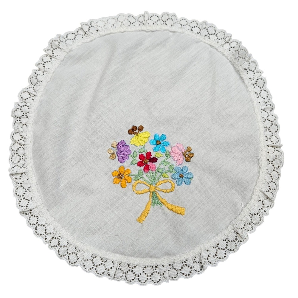 Hand Embroidered Floral Round Doily Scalloped Lace Tablecloth Cottage Grandma
